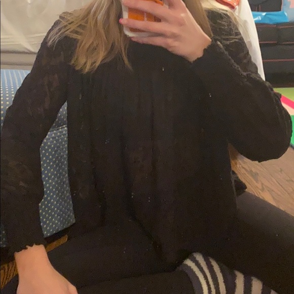 Anthropolgie Black Lace Long Sleeve - Picture 3 of 3